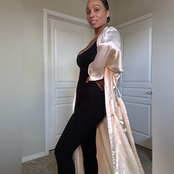 Victoria Secret Gold Label Vintage Belted Robe - Picture 5 of 11